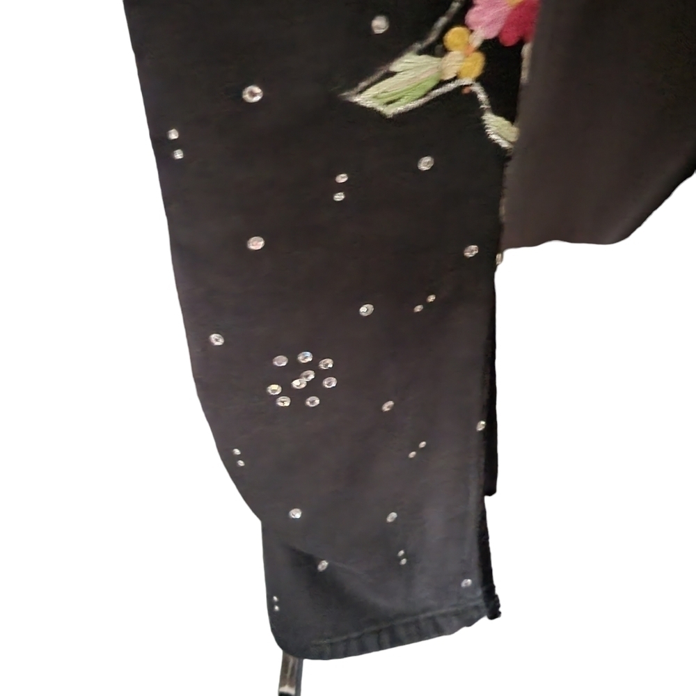 Vintage INVEST IN THE ORIGINAL VOYAGE Black Jeans with Rhinestones - Picture 9 of 9